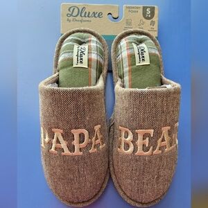 Dluxe by Dearfoams Men's  Papa Bear Slippers - Brown Size S (7-8)